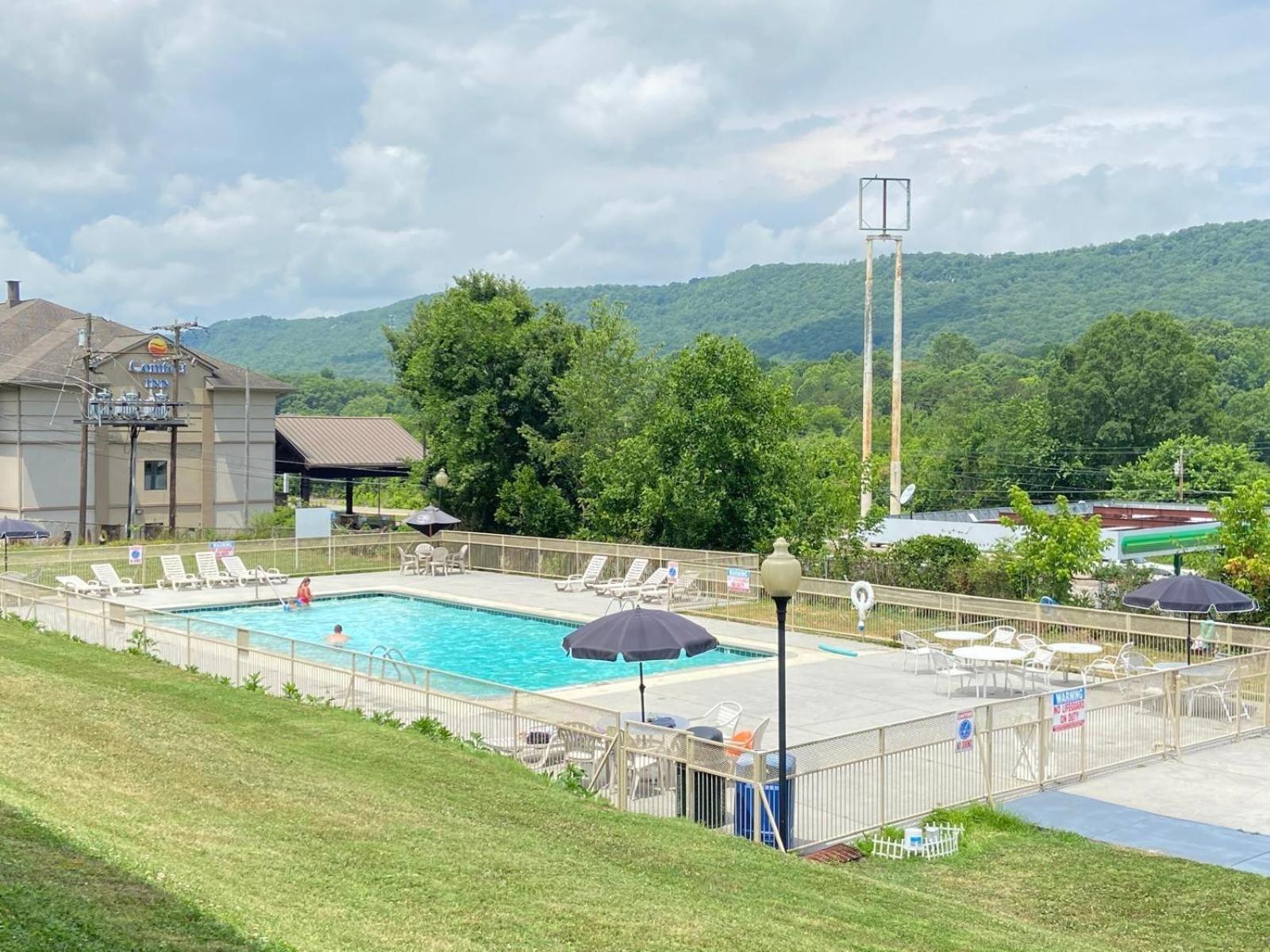 Quality Inn Harriman Exterior photo